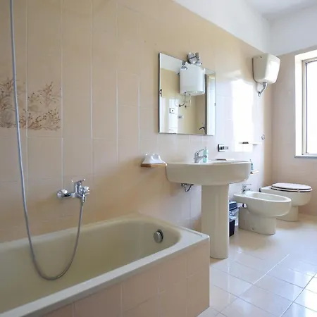 Apartamento 2 Bedroom Gorgeous Apartment In Perdifumo